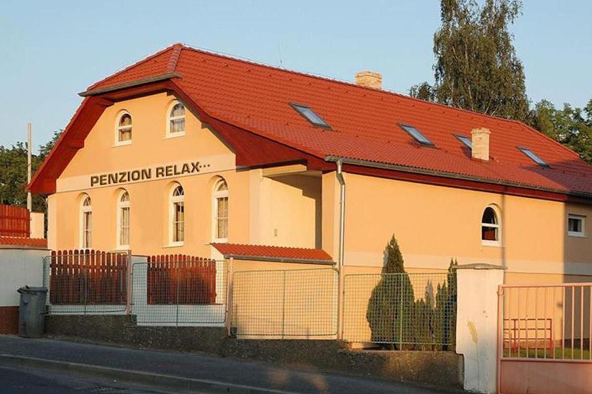 Penzion Relax Kadan Bagian luar foto