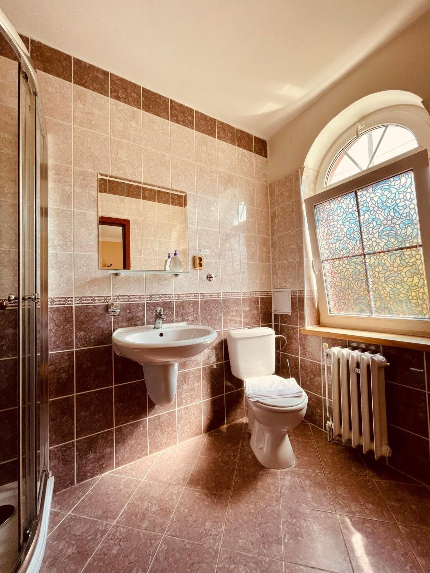 Penzion Relax Kadan Bagian luar foto
